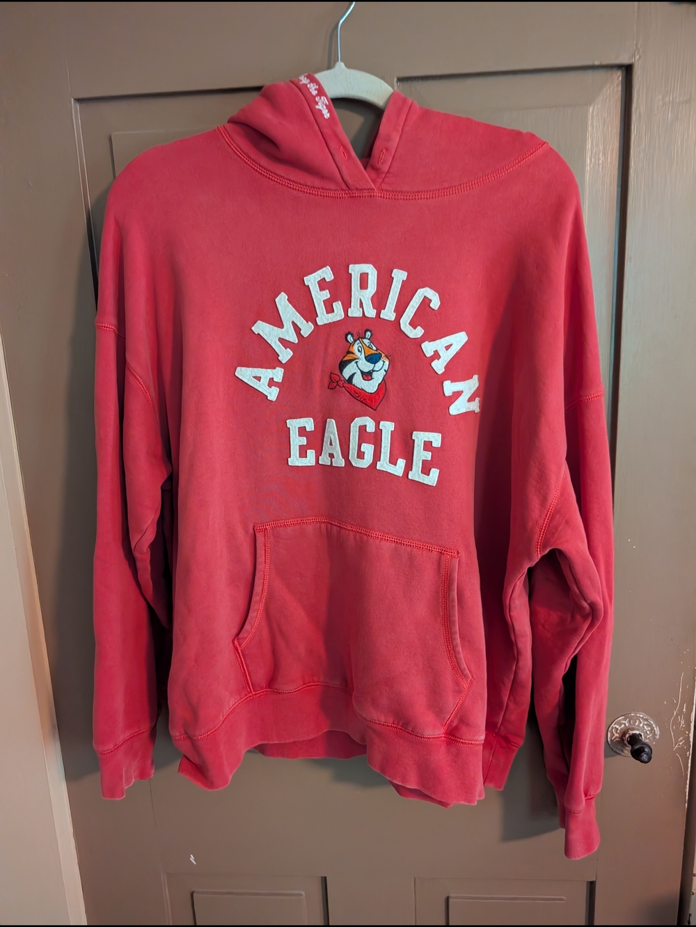 American Eagle Red Graphic Hoodie Sweatshirt - Tony The Tiger - Size M